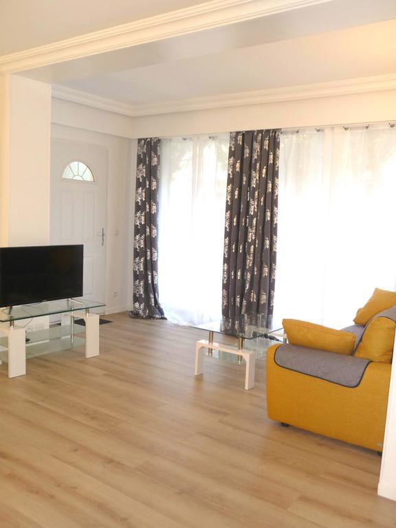 Ferienwohnung Tourelle Gagny Exterior foto